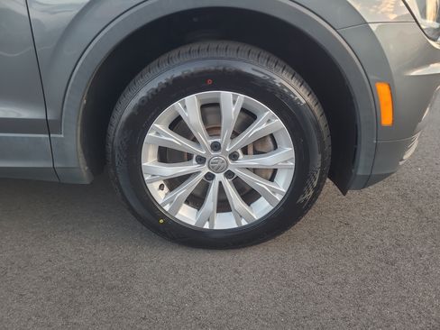 Used 2020 Volkswagen Tiguan S AWD/4WD image 12