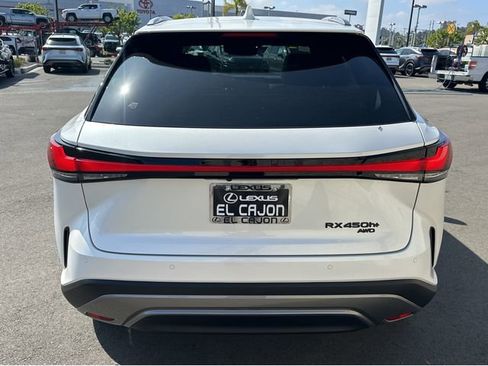 New 2026 Lexus RX 450h AWD image 5