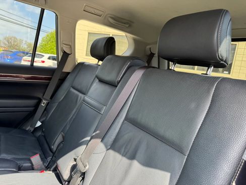 Used 2016 Lexus GX 460 w/ Premium Package AWD/4WD image 39