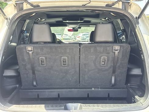 Used 2021 Honda Pilot Black Edition image 13