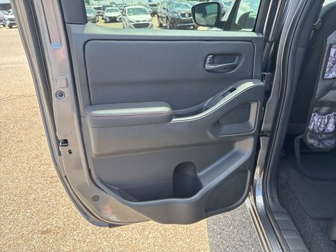 New 2026 Nissan Frontier PRO-4X AWD/4WD image 33