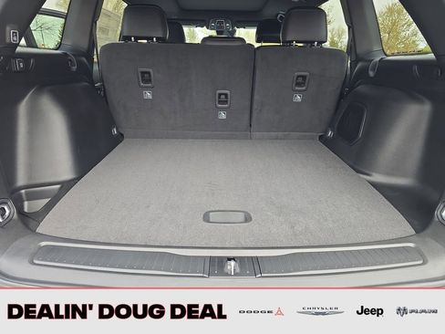 New 2026 Jeep Grand Cherokee Limited w/ Limited Altitude Package AWD/4WD image 23