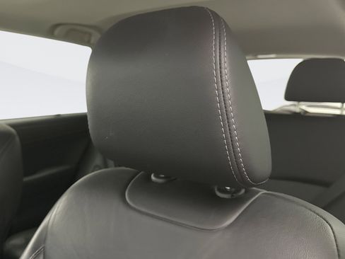 Used 2017 Subaru Outback 2.5i Limited image 8