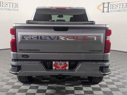 Used 2024 Chevrolet Silverado 1500 Custom image 6