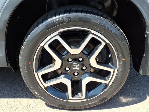 Used 2023 Honda Passport Elite image 8