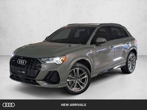 Certified 2024 Audi Q3 2.0T Premium Plus image 1