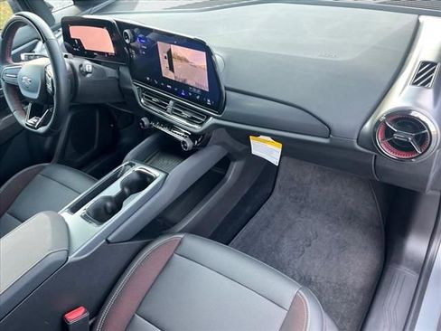 New 2024 Chevrolet Equinox EV RS image 28