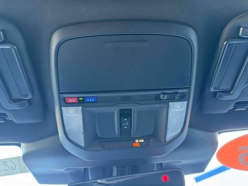 Used 2025 Subaru Forester Limited w/ Popular Package AWD/4WD image 35