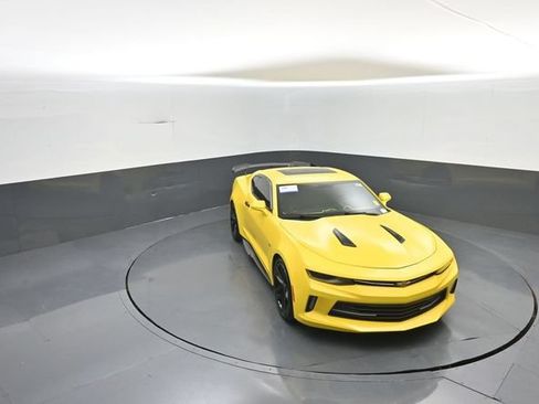 Used 2018 Chevrolet Camaro LT w/ RS Package RWD image 22