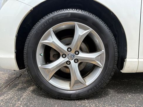 Used 2012 Toyota Venza Limited w/ Tow Pkg AWD/4WD image 17