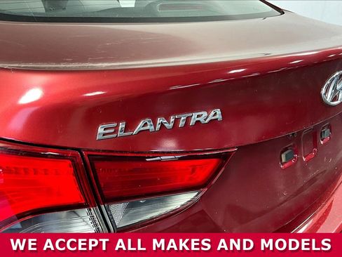 Used 2016 Hyundai Elantra SE FWD image 22
