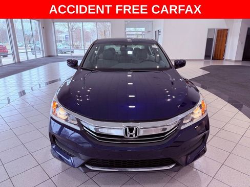Used 2016 Honda Accord LX image 2