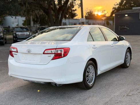 Used 2012 Toyota Camry LE image 5