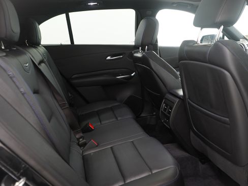 Used 2024 Cadillac XT4 Sport image 14