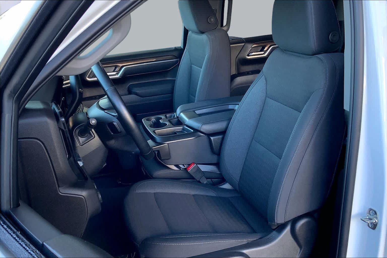 Used 2026 Chevrolet Silverado 1500 RST RWD image 15