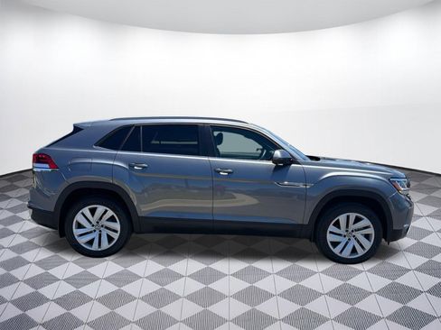 Certified 2022 Volkswagen Atlas Cross Sport SE AWD/4WD image 8
