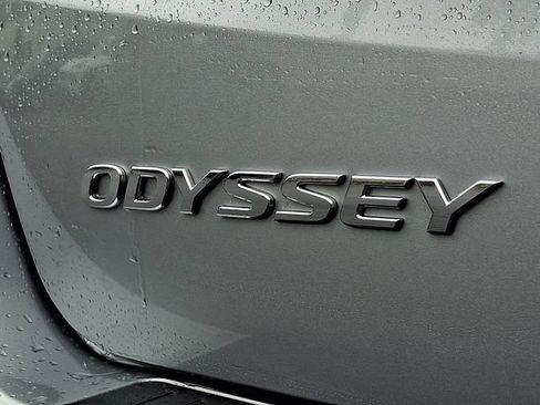 Certified 2025 Honda Odyssey Touring image 32