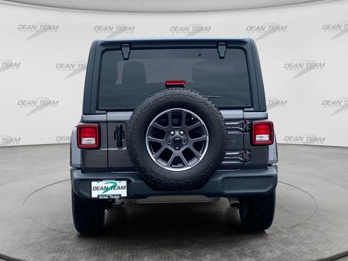 Used 2021 Jeep Wrangler Unlimited Sport AWD/4WD image 7