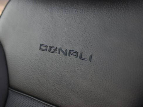 New 2026 GMC Sierra 3500 Denali w/ Denali Reserve Package AWD/4WD image 17