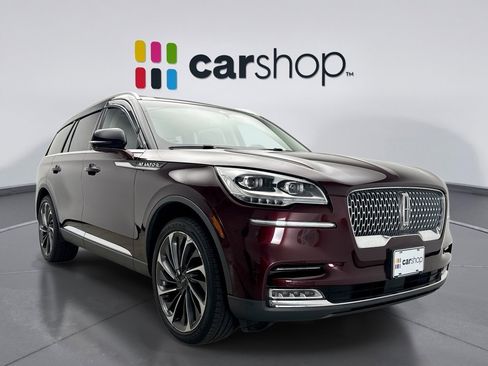 Used 2020 Lincoln Aviator Reserve w/ Equipment Group 202A image 7