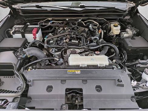 Used 2025 Toyota Tacoma SR5 RWD image 22