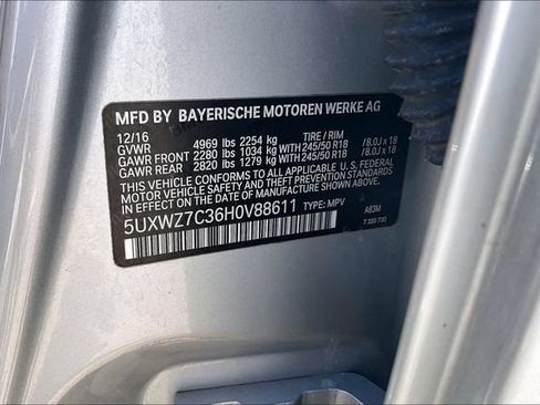 Used 2017 BMW X3 sDrive28i RWD image 30