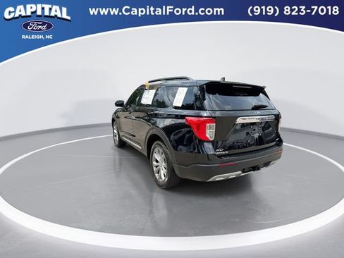 Certified 2023 Ford Explorer XLT w/ Equipment Group 202A AWD/4WD image 6