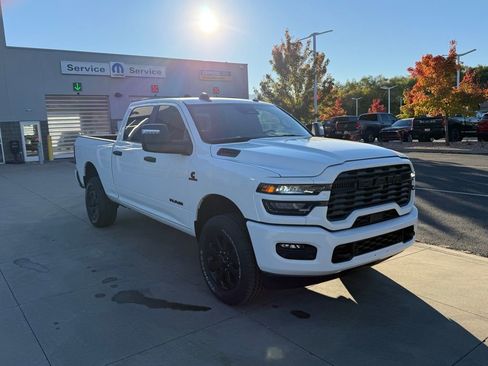 New 2025 RAM 2500 Big Horn image 6