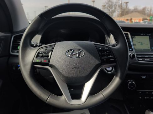 Used 2017 Hyundai Tucson SE Plus image 11