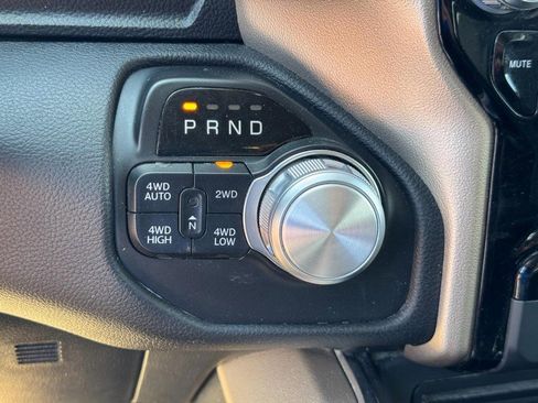 Used 2019 RAM 1500 Laramie image 24