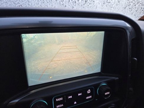 Used 2018 Chevrolet Silverado 1500 LT w/ All Star Edition image 11