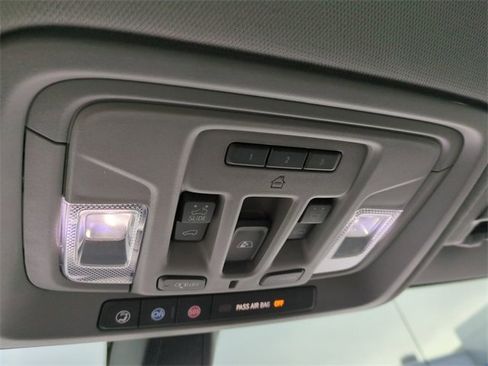 Certified 2020 Chevrolet Silverado 1500 RST w/ All-Star Edition image 24