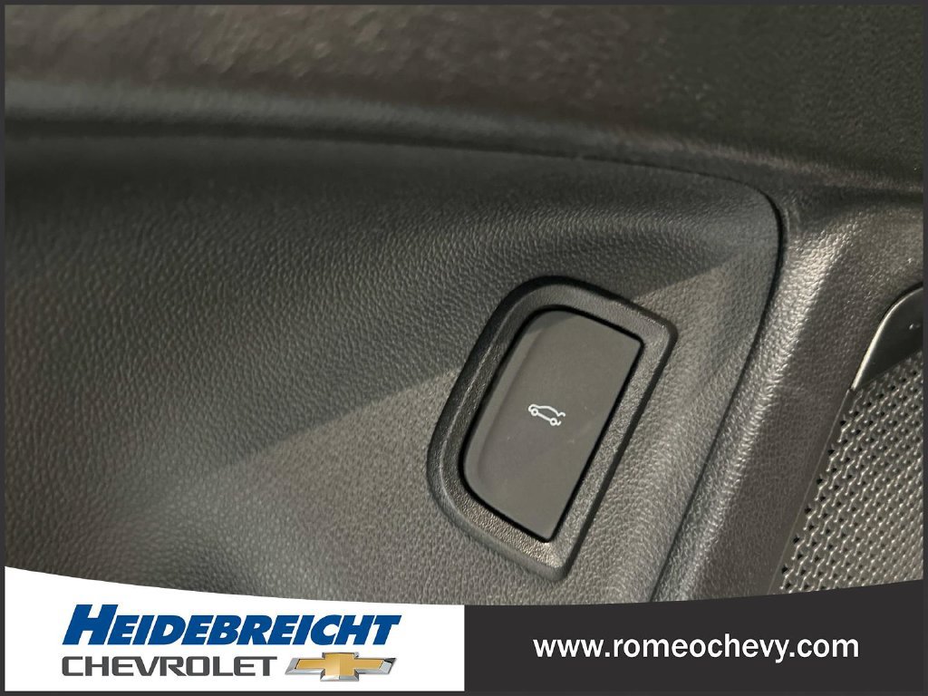 Used 2024 Chevrolet Blazer EV LT AWD/4WD image 31
