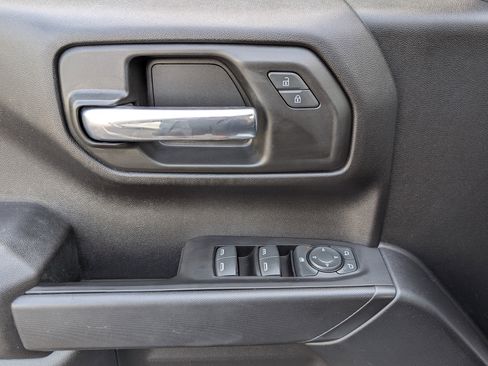 Used 2023 Chevrolet Silverado 1500 Custom RWD image 15