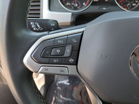 Used 2021 Volkswagen Atlas SE AWD/4WD image 18