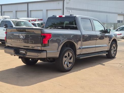 Used 2025 Ford F150 Lightning Flash AWD/4WD image 5