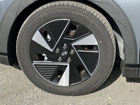 New 2025 Hyundai Ioniq 5 SEL image 12