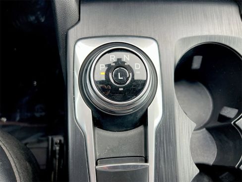 Used 2023 Ford Escape ST-Line image 14