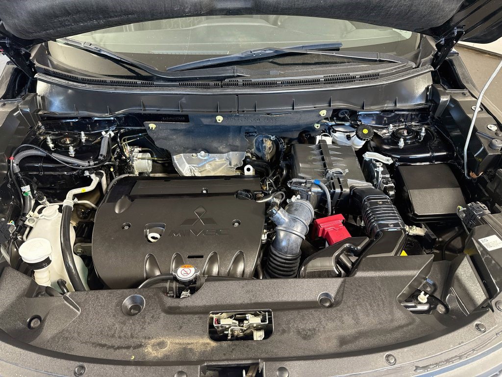 Used 2024 Mitsubishi Outlander Sport AWD image 37