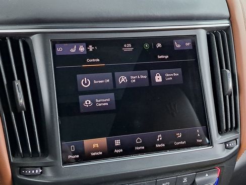 Used 2021 Maserati Levante S GranSport image 30