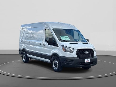 New 2026 Ford Transit 250 148 Medium Roof w/ Load Area Protection Package image 4