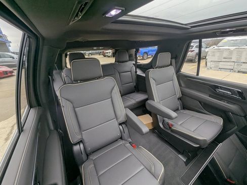 New 2026 Chevrolet Tahoe Premier image 15