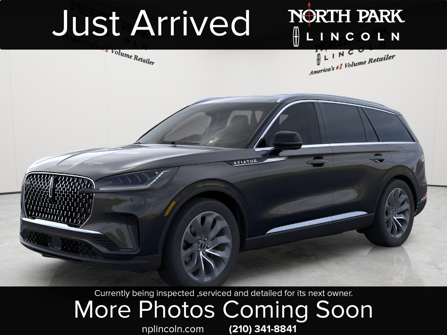 Used 2026 Lincoln Aviator 2WD image 1
