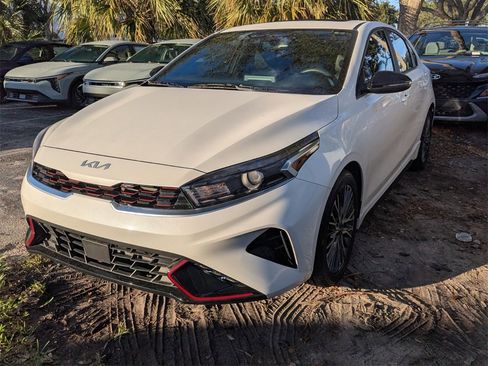 Used 2024 Kia Forte GT-Line w/ GT-Line Premium Package image 3