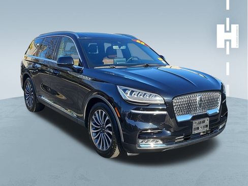 Used 2020 Lincoln Aviator Reserve w/ Equipment Group 201A image 1