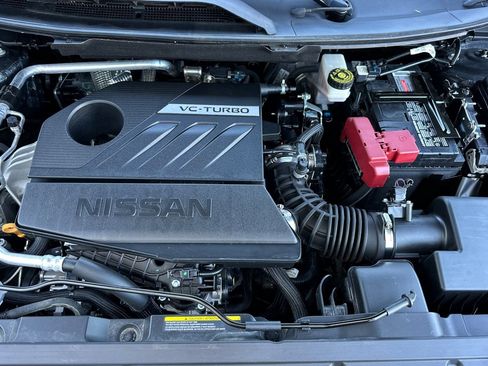 Used 2025 Nissan Rogue SV FWD image 33