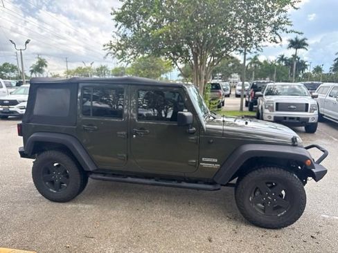 Used 2016 Jeep Wrangler Unlimited Sport w/ Quick Order Package 24S AWD/4WD image 2