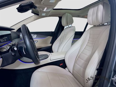 Used 2022 Mercedes-Benz E 450 4MATIC All-Terrain Wagon image 11