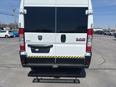 Used 2020 RAM ProMaster 2500 FWD image 6