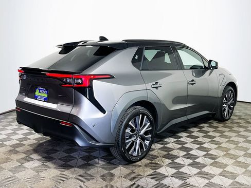 New 2026 Subaru Solterra image 7